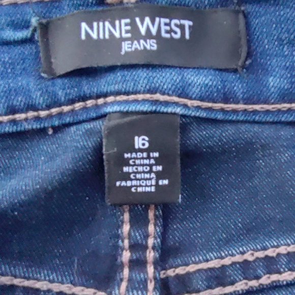 Nine West Jeans Blue Denim 5-Pocket Double Zip 22" Skirt Size 16 - Picture 3 of 3